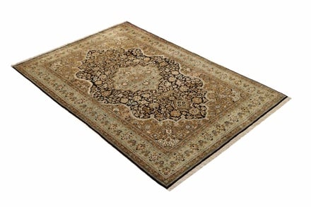 Ghom Silk Carpet 224x146 - alternate view