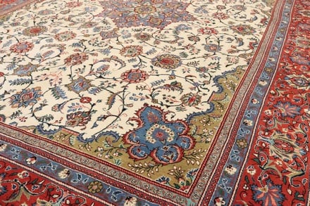 Sarough Teppich 391x282 - alternate view