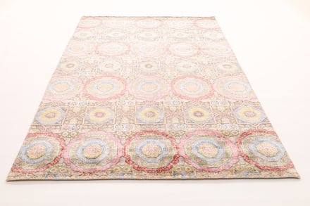 ModernLOTUS Carpet 301x199 - alternate view