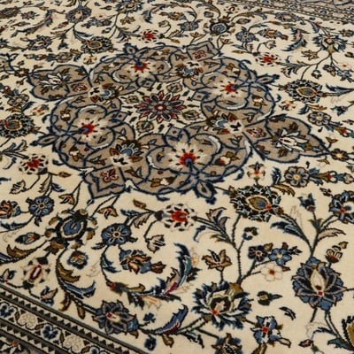 Kashan Teppich 303x197 - alternate view