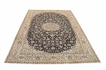 NAIN 9 La Carpet  381x240 - alternate view