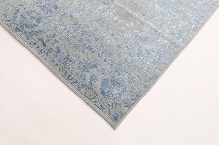 ModernLOTUS Carpet 310x202 - alternate view