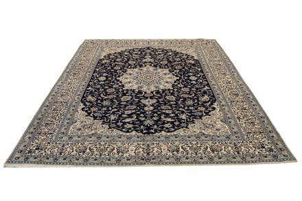 Nain 9la Carpet 385x298 - alternate view