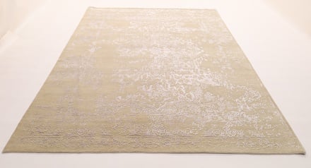 Modern LOTUS Carpet 331x247 - alternate view