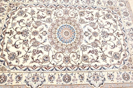 Nain 6 La Teppich 164x110 - alternate view
