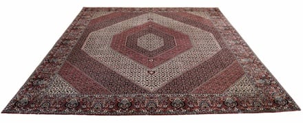 Bidjar Teppich  393x344 - alternate view