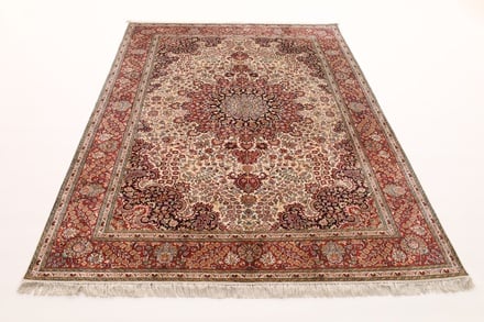 Kashmir SILK Carpet 276x185 - alternate view