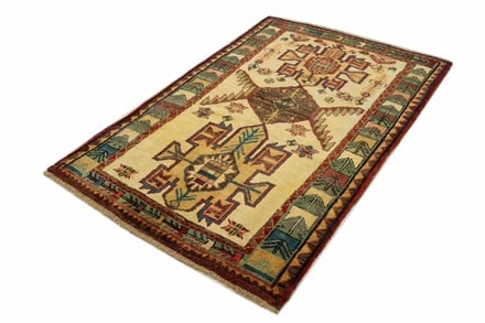 Shiraz Carpet 184x119 - alternate view