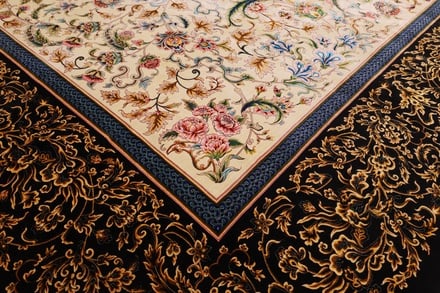 Ghom Rose Carpet  400x300 - alternate view