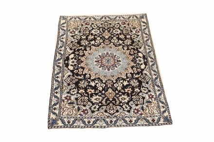 Nain Carpet 135x84 - alternate view