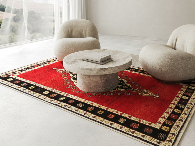 Authentischer handgeknüpfter Ghaschghai Teppich mit lebendigen Stammesmotiven