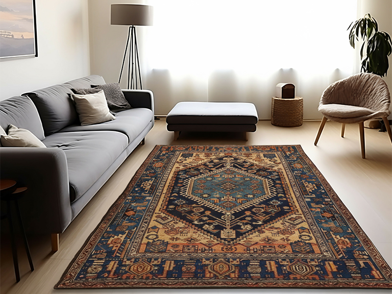 Nahaufnahme des dichten türkischen Knotens und der kräftigen roten Wolle eines Hamadan-Teppichs