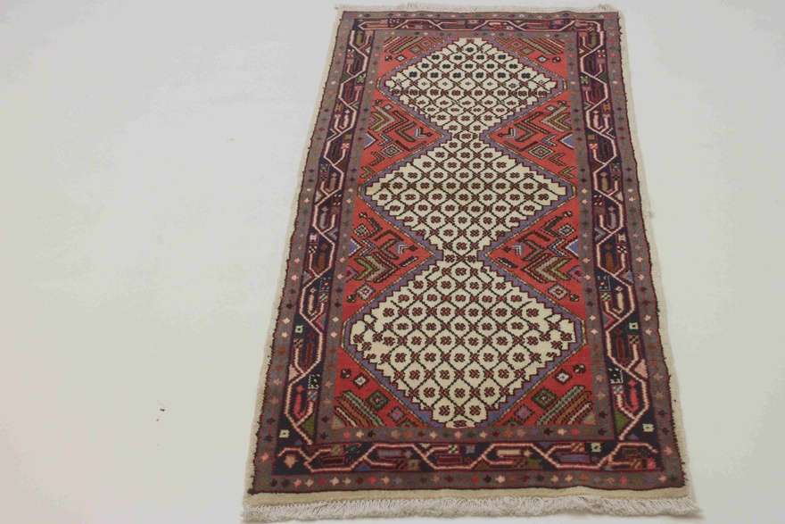 Hamadan 166x77