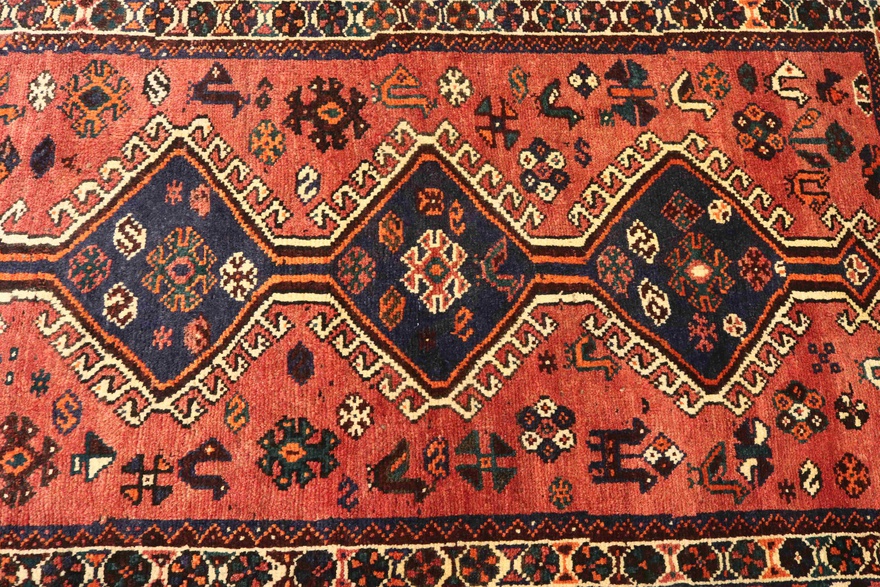 SHIRAZ 169x98